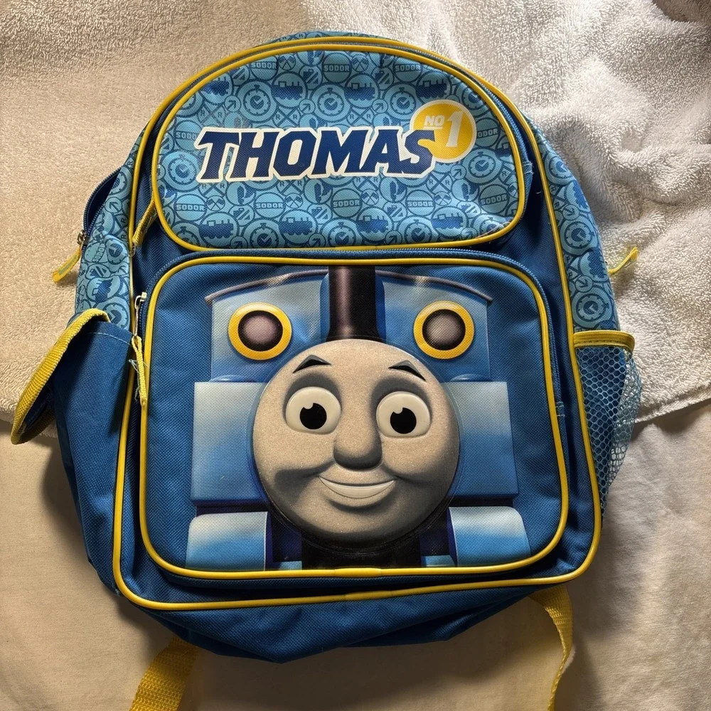 Thomas The Tank Engine Zippered School Back Pack Kid's Book Overnight To Gram's